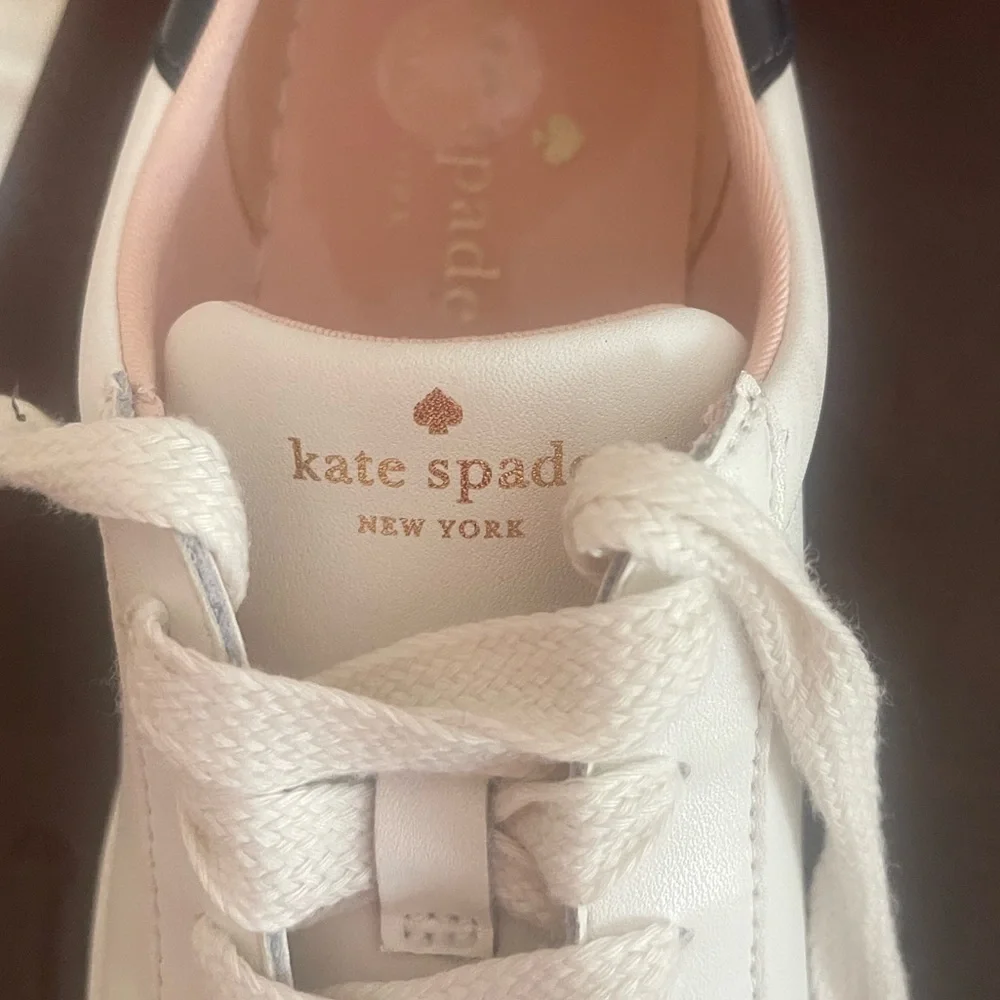 KATE SPADE WHITE LEATHER TRAINER SNEAKERS BLACK ACCENTS 8.5